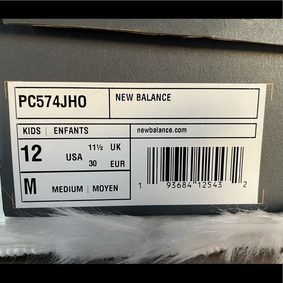 Brand New Kid's New Balance Sneakers - Picture 12 of 13